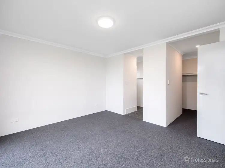 Fourth view of Homely house listing, 33 Currajong Crescent, Craigie WA 6025