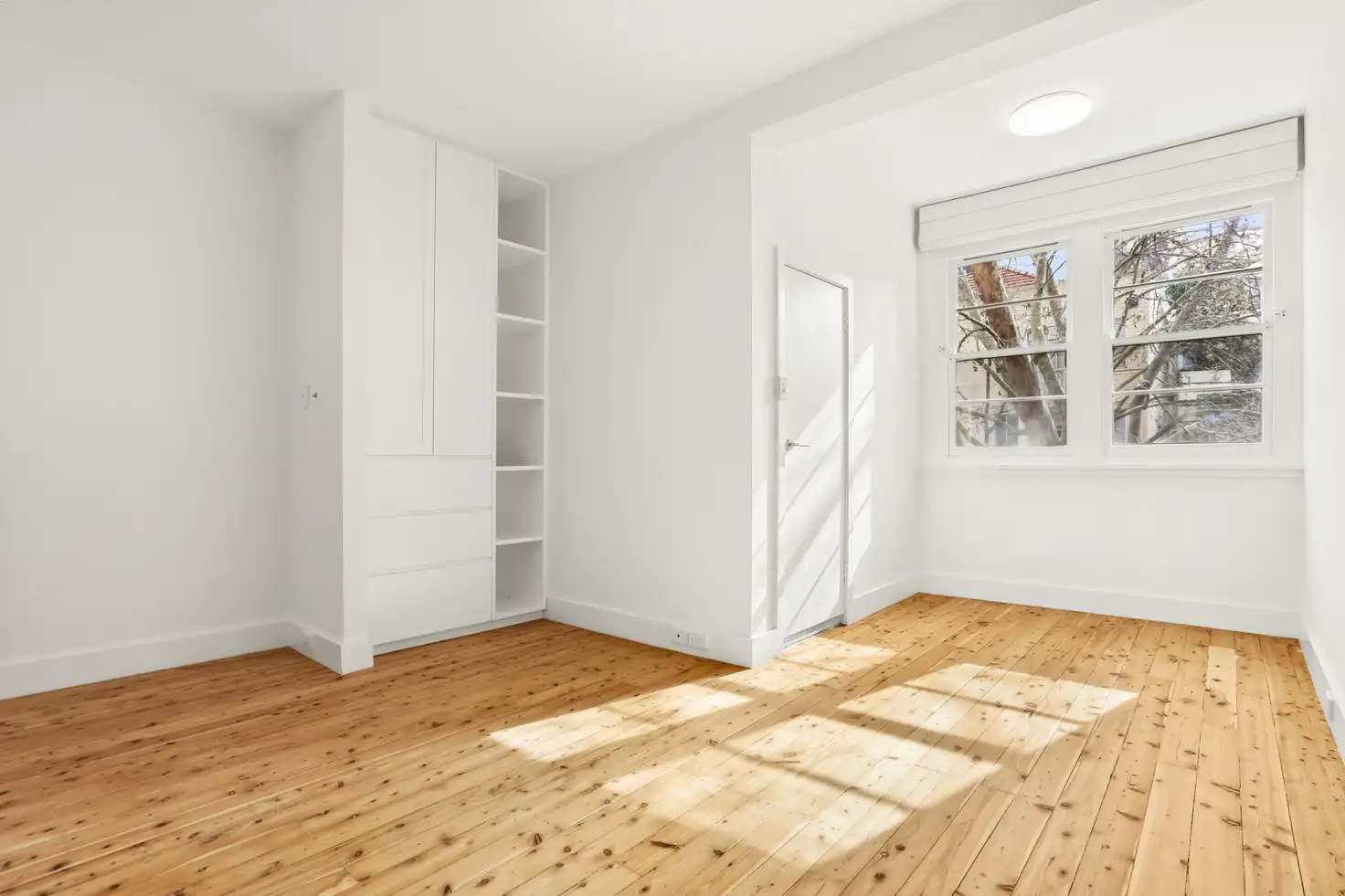 Main view of Homely apartment listing, 16/2 Crick Avenue, Elizabeth Bay NSW 2011