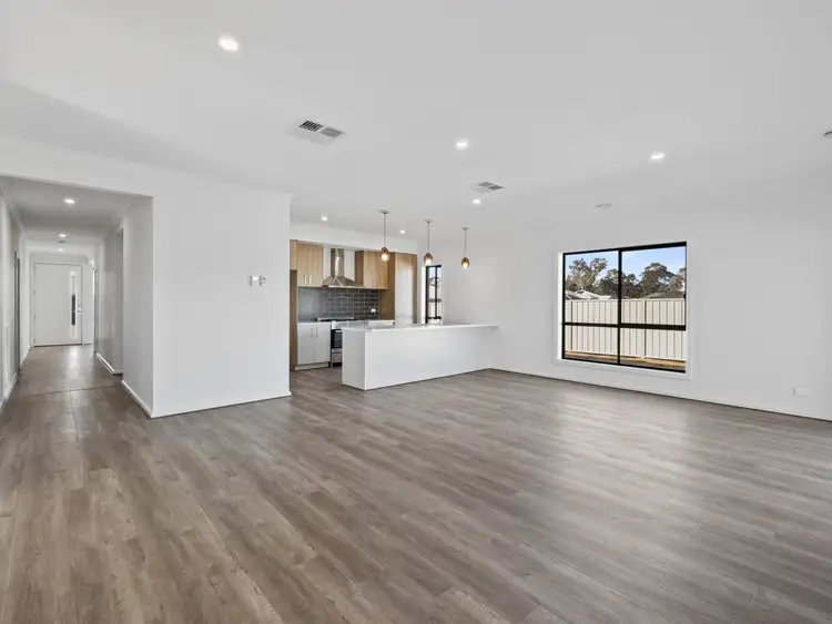Sixth view of Homely house listing, 21 Livingston Boulevard, Benalla VIC 3672