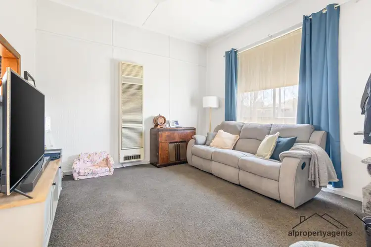 Second view of Homely house listing, 33 Francis Street, Horsham VIC 3400