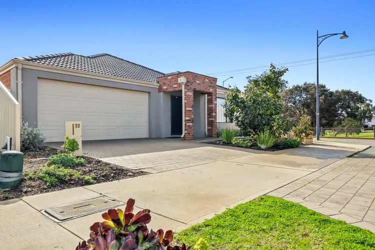 22 Balclutha Crescent, Madora Bay WA 6210