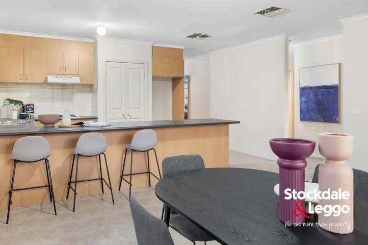 Fifth view of Homely house listing, 27 Rutherglen Crescent, Gowanbrae VIC 3043