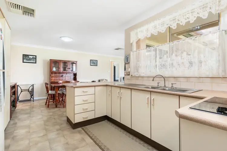 Sixth view of Homely house listing, 12 Eucalypt Close, Cowra NSW 2794