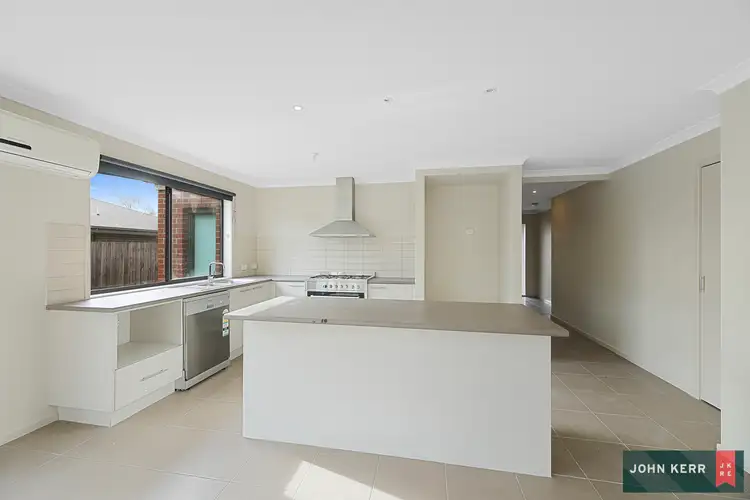Fourth view of Homely house listing, 10 Parer Avenue, Moe VIC 3825