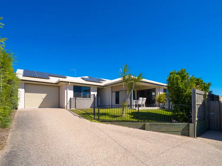 2/3 Bentley Way, Urraween QLD 4655