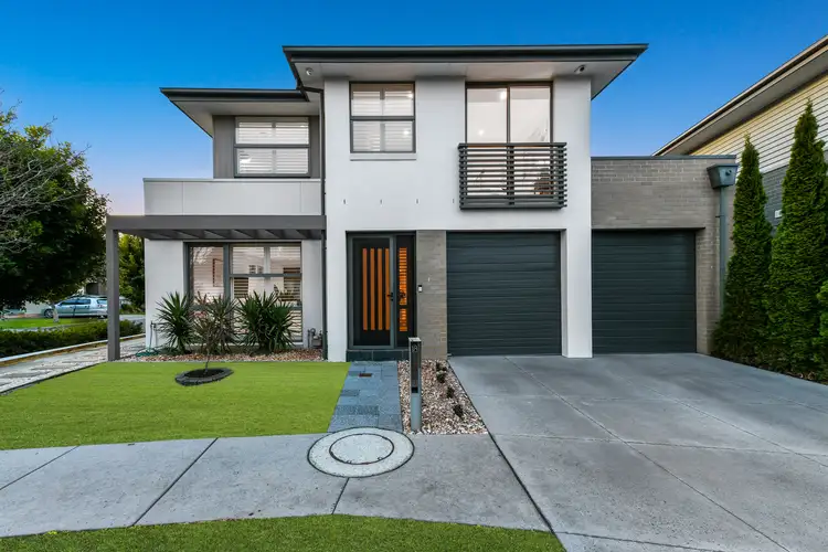 18 Ellis Park Avenue, Mulgrave VIC 3170