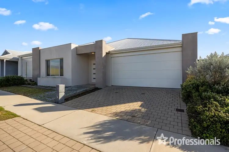 Second view of Homely house listing, 3 Indus Vista, Alkimos WA 6038