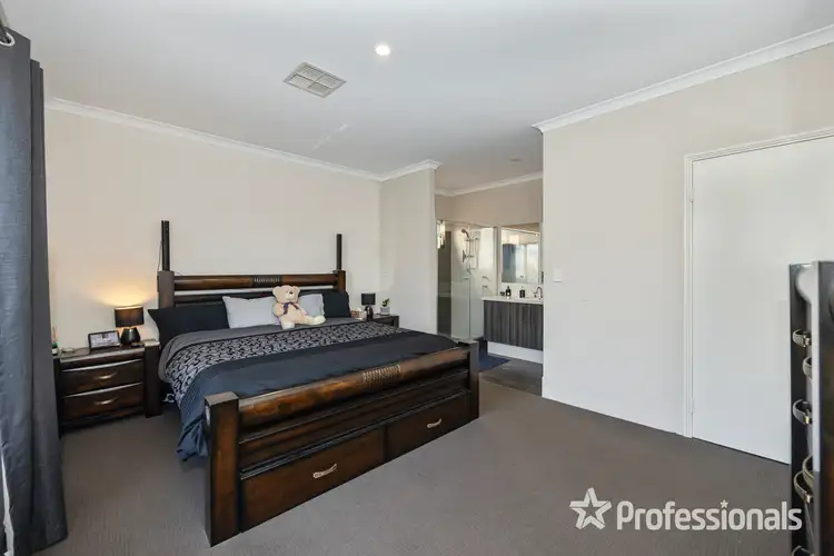 Fifth view of Homely house listing, 3 Indus Vista, Alkimos WA 6038