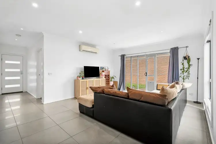 Second view of Homely house listing, 6 Emilija Court, Marshall VIC 3216