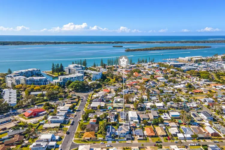 Sixth view of Homely house listing, 6 Clematis Avenue, Hollywell QLD 4216