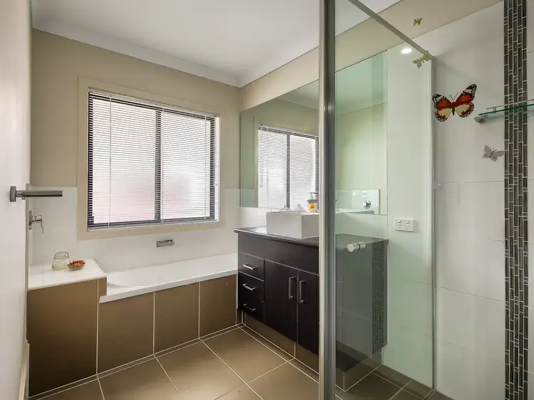 Sixth view of Homely house listing, 9 Booyong Place, Bridgeman Downs QLD 4035