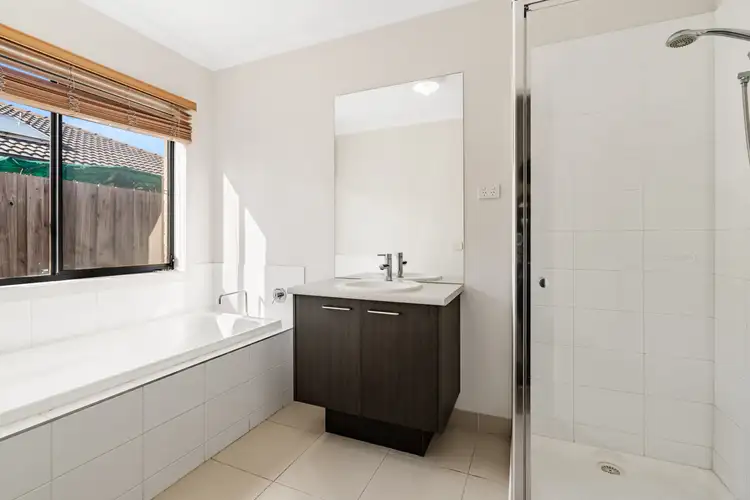 Fifth view of Homely house listing, 133 Featherbrook Drive, Point Cook VIC 3030