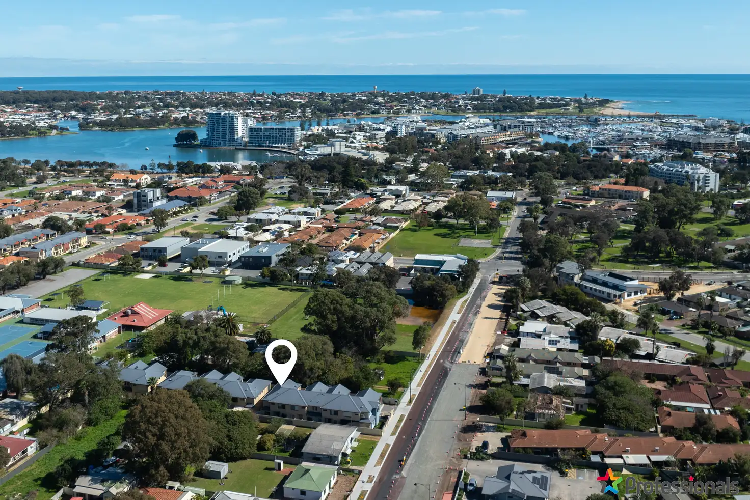 Main view of Homely unit listing, 4/15 Peel Street, Mandurah WA 6210
