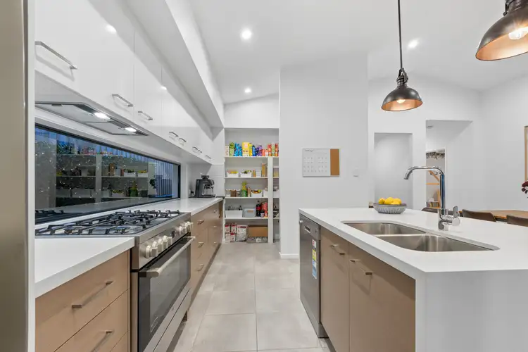 Sixth view of Homely house listing, 62 Taunton Circuit, Upper Kedron QLD 4055