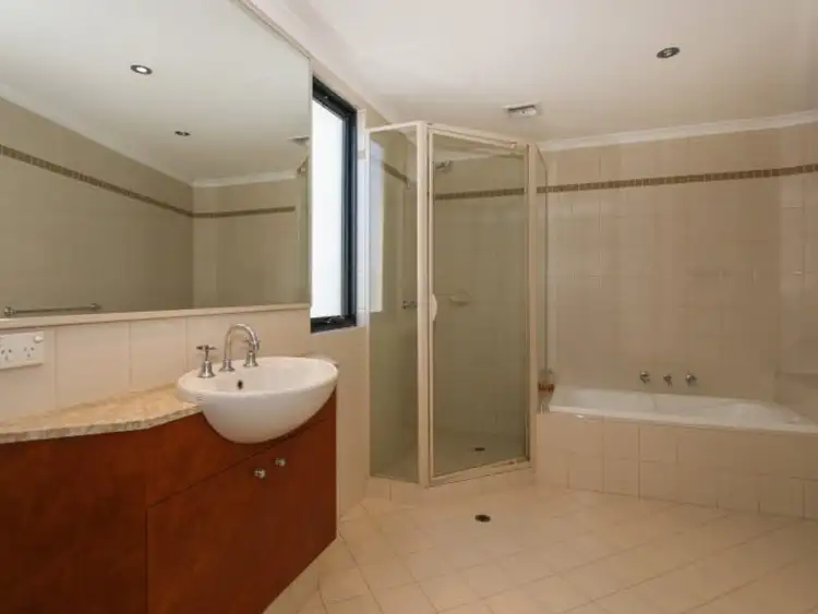 Sixth view of Homely apartment listing, 23/2 Outram street, West Perth WA 6005