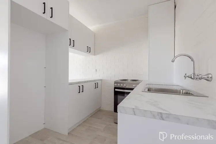 6 / 212 Hampden Road