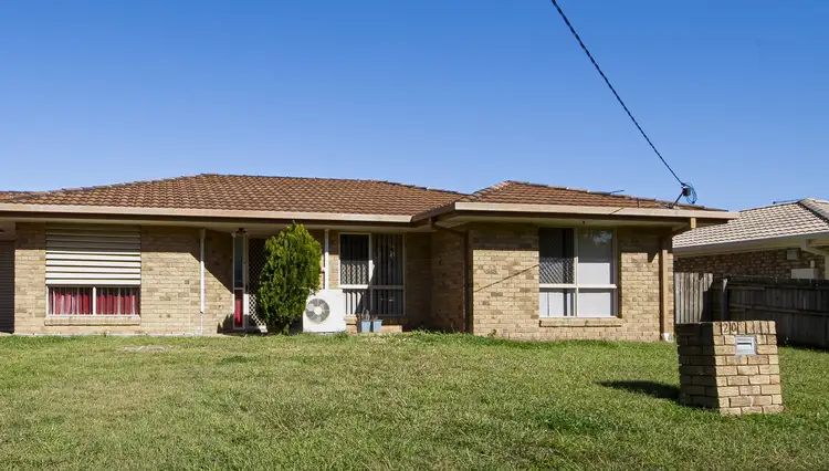 20 Bottlebrush Crescent