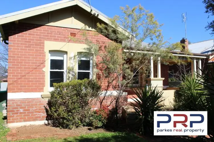 65 Dalton, Parkes NSW 2870