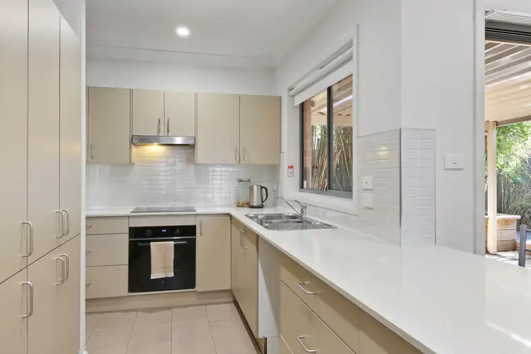 Second view of Homely house listing, 2/93 Avondale Road, Avondale NSW 2530