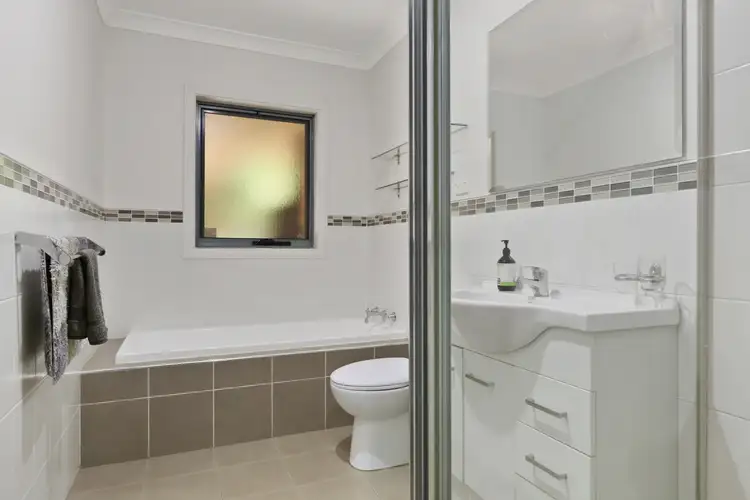 Fourth view of Homely house listing, 2/93 Avondale Road, Avondale NSW 2530