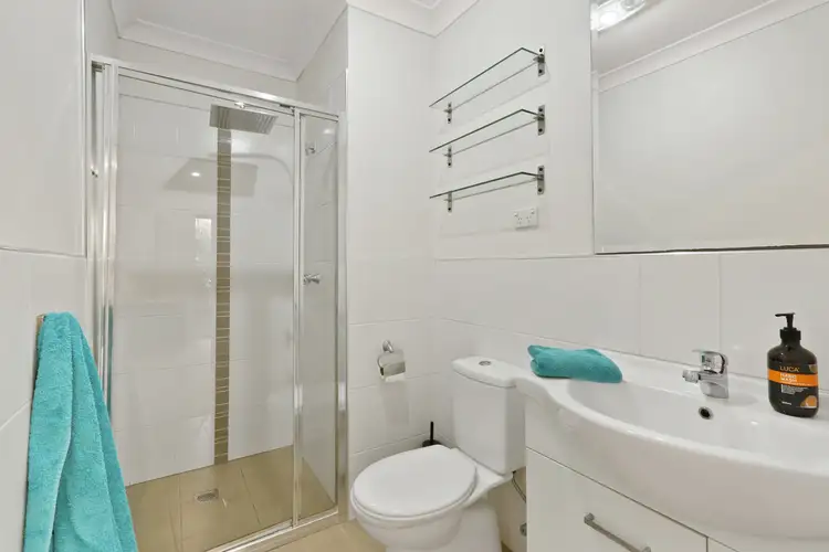 Sixth view of Homely house listing, 2/93 Avondale Road, Avondale NSW 2530