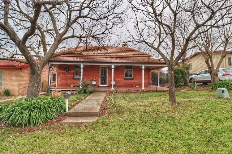 16 Coota Street, Cowra NSW 2794