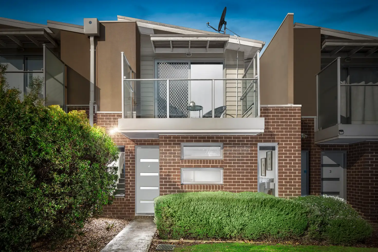 Main view of Homely townhouse listing, 2/9 Tulip Crescent, Boronia VIC 3155