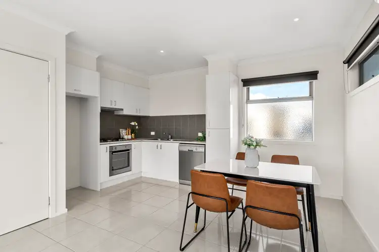 Third view of Homely townhouse listing, 2/9 Tulip Crescent, Boronia VIC 3155