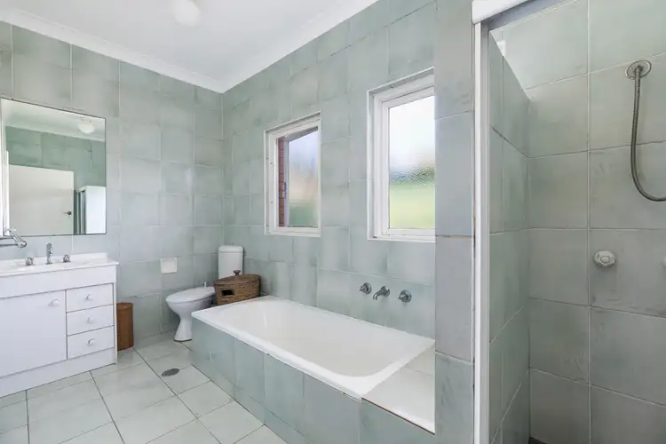 Fifth view of Homely house listing, 2 Mary Street, Jannali NSW 2226