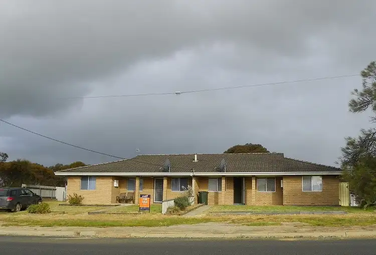 Main view of Homely semi-detached listing, 10 Glengarry Road, Gnowangerup WA 6335