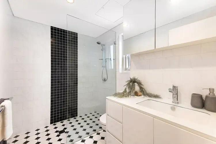Sixth view of Homely unit listing, 214/657 Pacific Highway, Killara NSW 2071