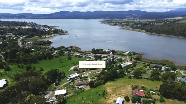 151 Gravelly Beach Road, Blackwall TAS 7275