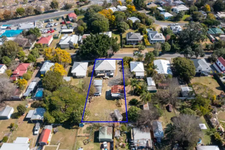 114 Thorn Street, Ipswich QLD 4305