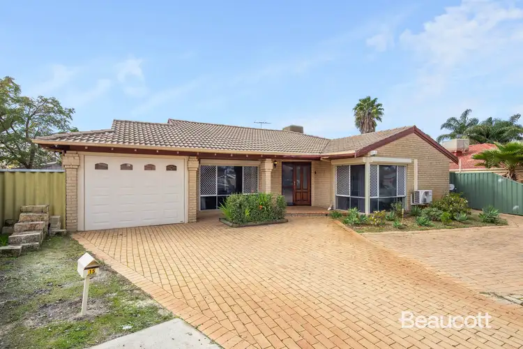 15 Quail Grove, Ballajura WA 6066