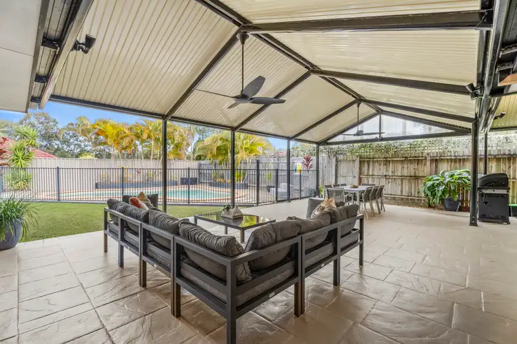 1 Ardath Close, Parkwood QLD 4214