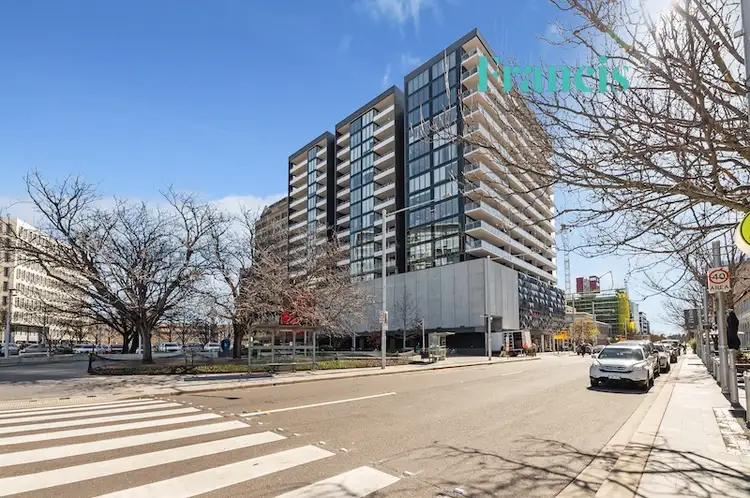 140/45 West Row, City ACT 2601