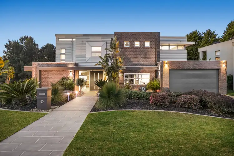 15 Gallery Place, Wheelers Hill VIC 3150