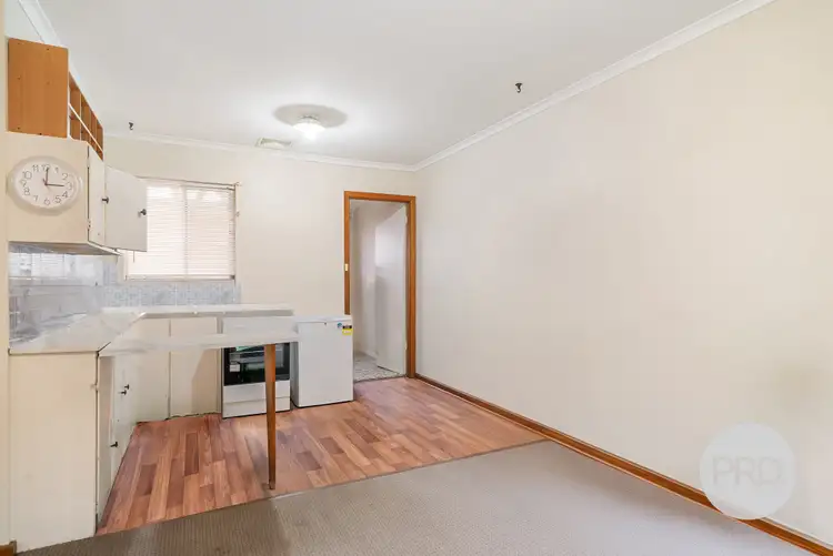 Fifth view of Homely block of units listing, 1,2,3/3 Higgins Avenue, Wagga Wagga NSW 2650
