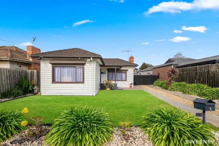 3 Eames Avenue, Brooklyn VIC 3012