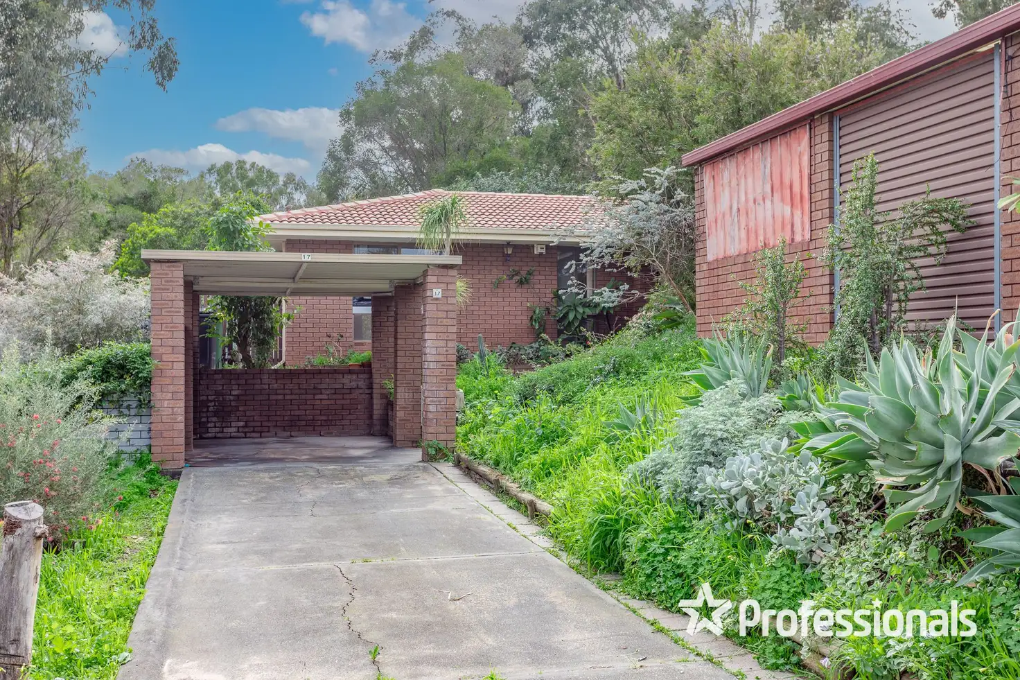 Main view of Homely house listing, 17 Frys Lane, Armadale WA 6112