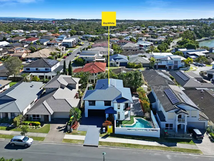 83 Bayswater Avenue, Varsity Lakes QLD 4227