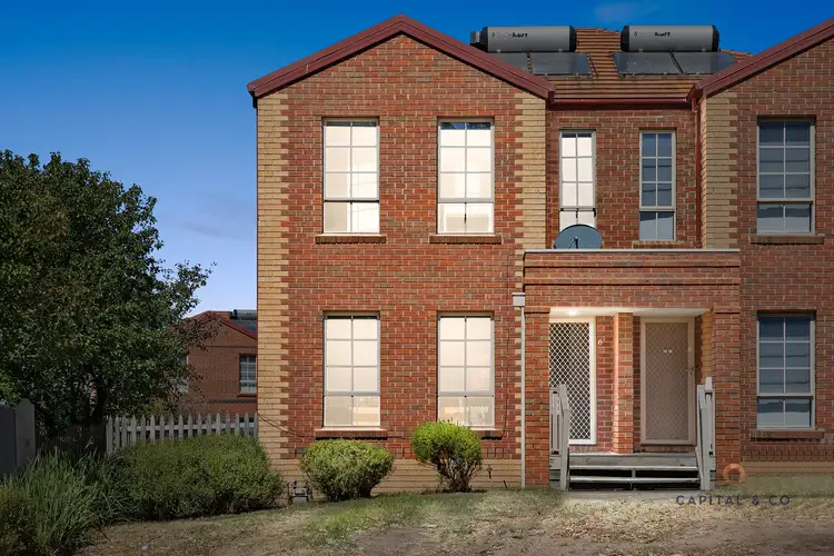 7 Whiltshire Drive