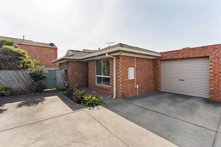 2/22 Oak Street, Preston VIC 3072