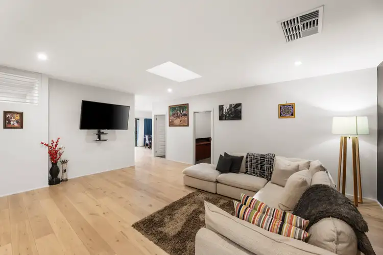 Second view of Homely house listing, 3 Braid Hill Road, Macleod VIC 3085