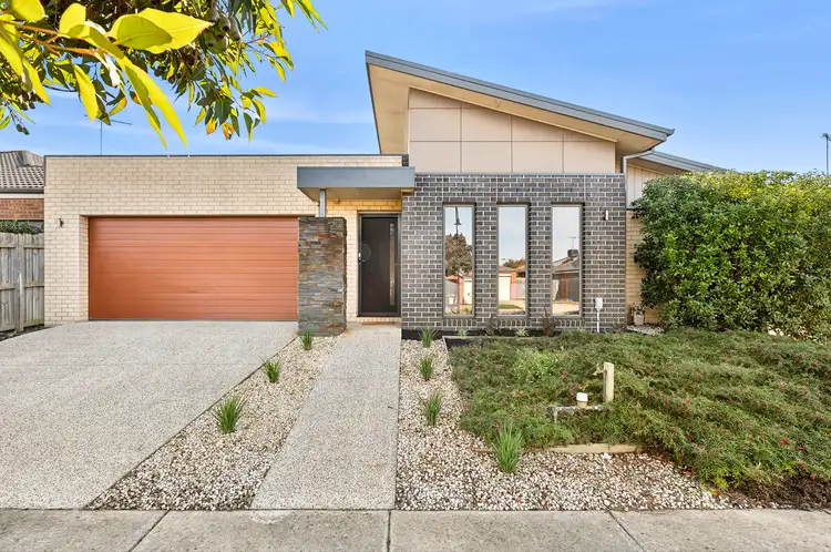 Main view of Homely townhouse listing, 1/23 Penleigh Crescent, Ocean Grove VIC 3226