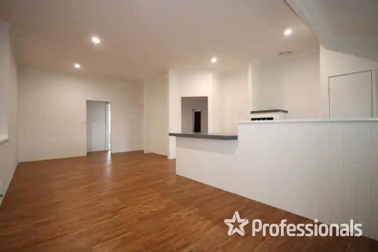 Seventh view of Homely house listing, 12 Yardley Court, Usher WA 6230