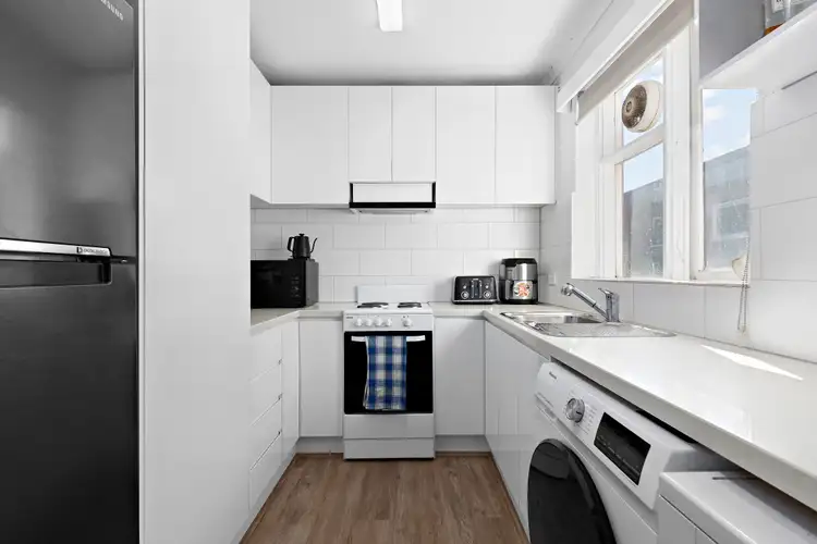 Fourth view of Homely apartment listing, 8/171 Kent Street, Ascot Vale VIC 3032