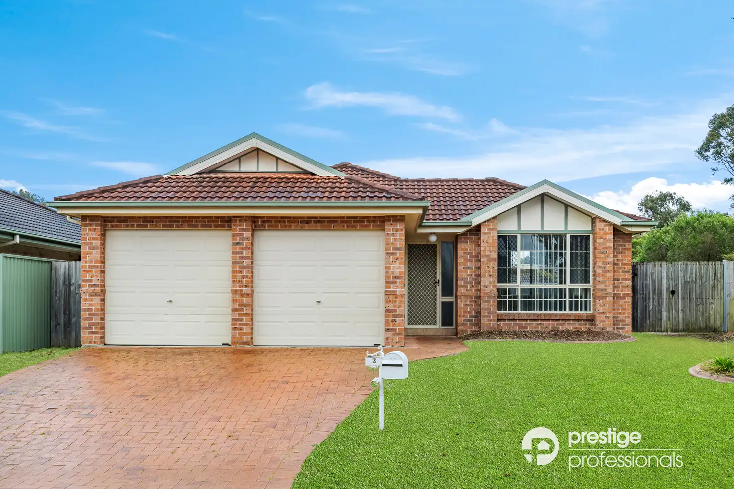 Main view of Homely house listing, 3 Mallee Court, Wattle Grove NSW 2173
