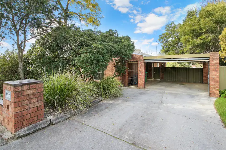 Second view of Homely house listing, 6 Chifley Street, West Wodonga VIC 3690