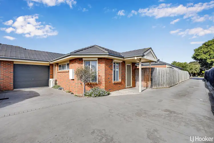 Main view of Homely unit listing, 2/82 Barries Road, Melton VIC 3337